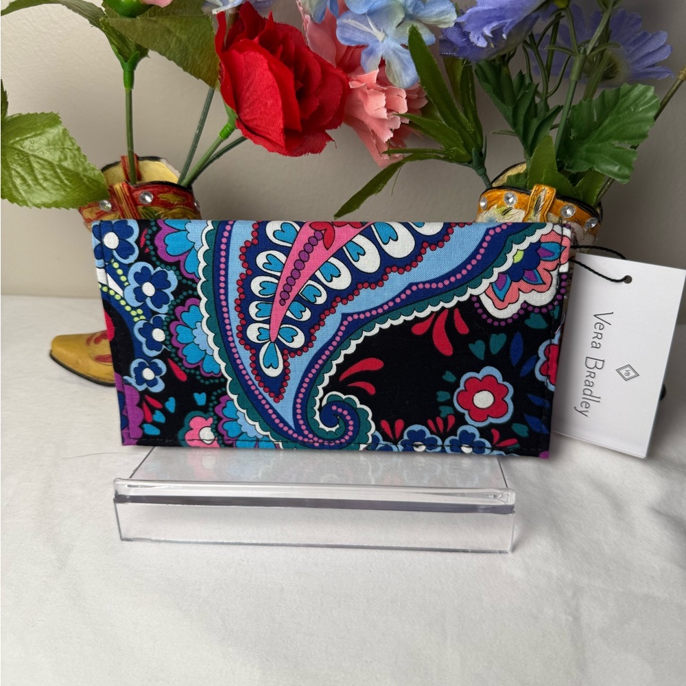 NWT Vera Bradley Haymarket Paisley Checkbook Cover Retired Pattern - Picture 4 of 5